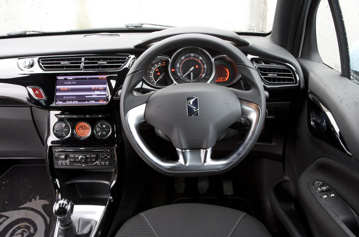 no title Citroen DS3 vs Mini Cooper vs Fiat 500