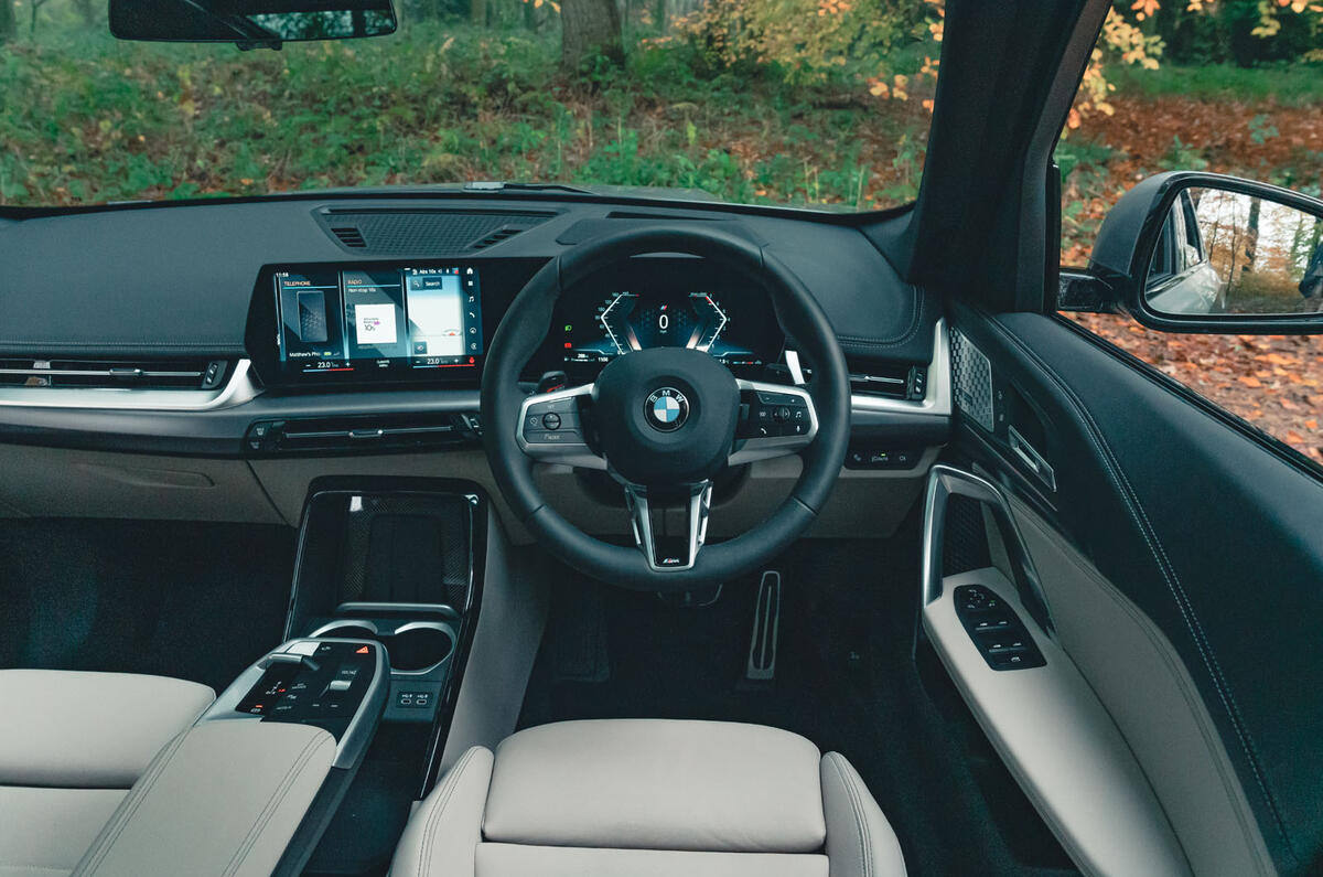 10a BMW X1 23i RT 2023 dashboard 10a BMW X1 23i RT 2023 dashboard