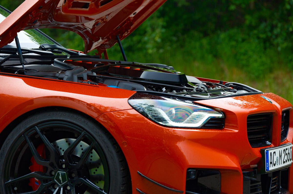 11 AC Schnitzer ACS2 Sport 2024 reivew bonnet