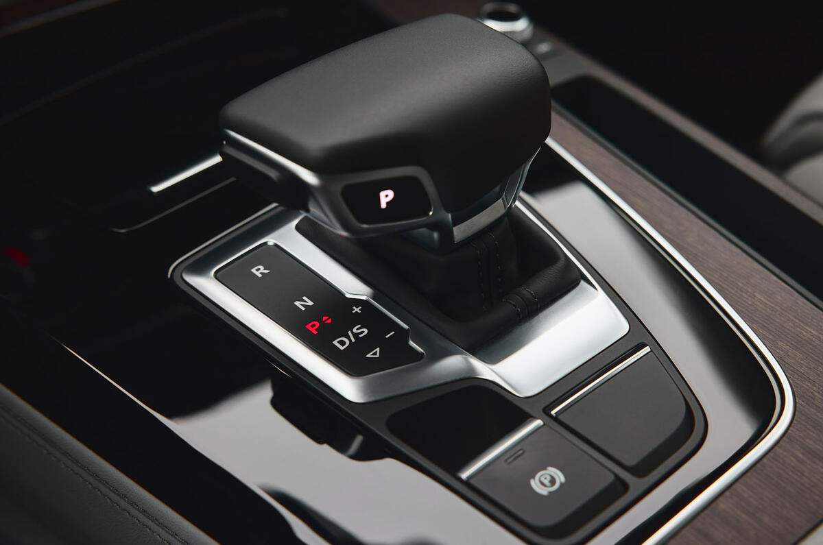 11 audi q5 sportback 2021 first drive review gearstick 11 audi q5 sportback 2021 first drive review gearstick
