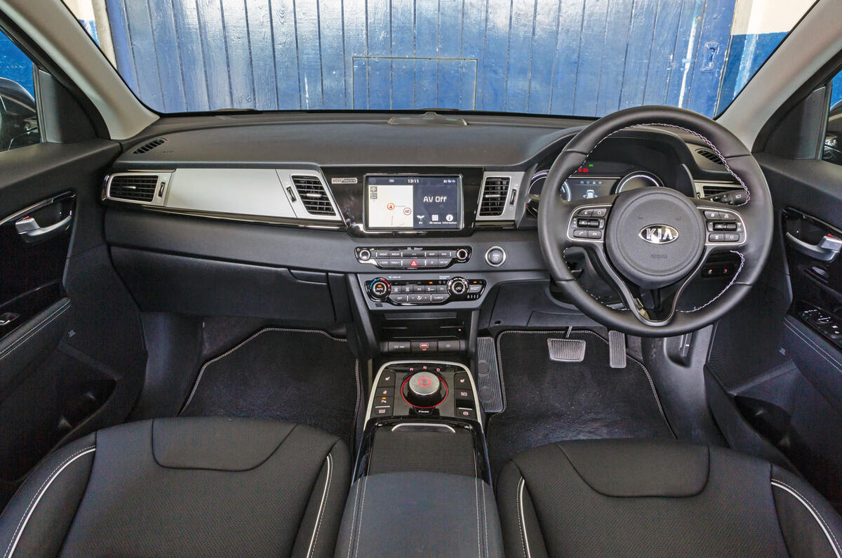 Kia e-Niro 2019 road test review - dashboard