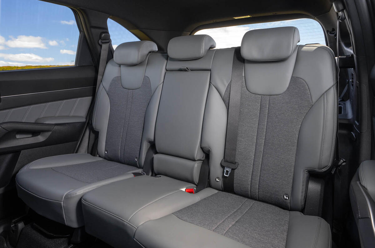 11 Kia Sorento 2024 review rear seats