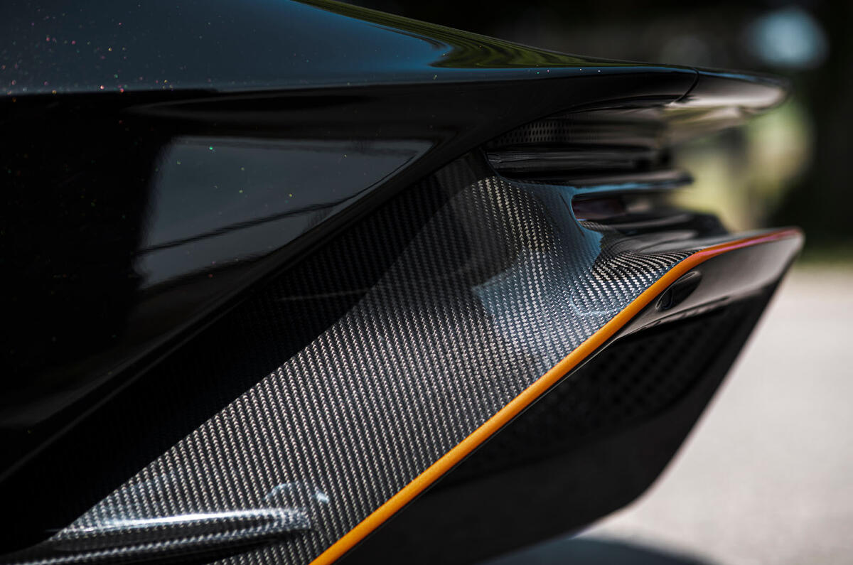 McLaren Speedtail 2020 UK first drive review - carbonfibre