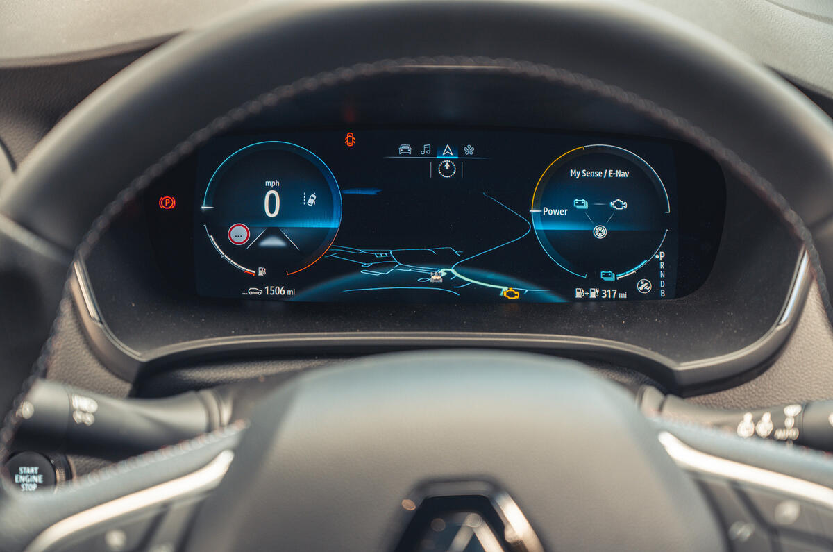 11 Renault Megane E Tech PHEV road test 2021 instruments