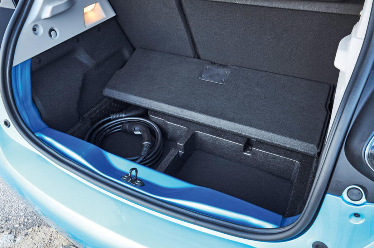Renault Zoe 2020 road test review - boot