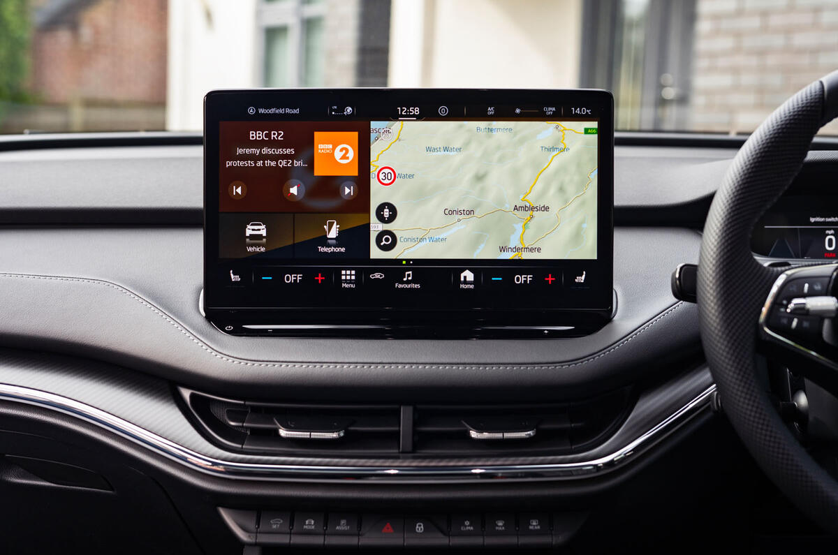 11 Skoda Enyaq iV Coupe vRS FD 2022 infotainment 2 11 Skoda Enyaq iV Coupe vRS FD 2022 infotainment 2
