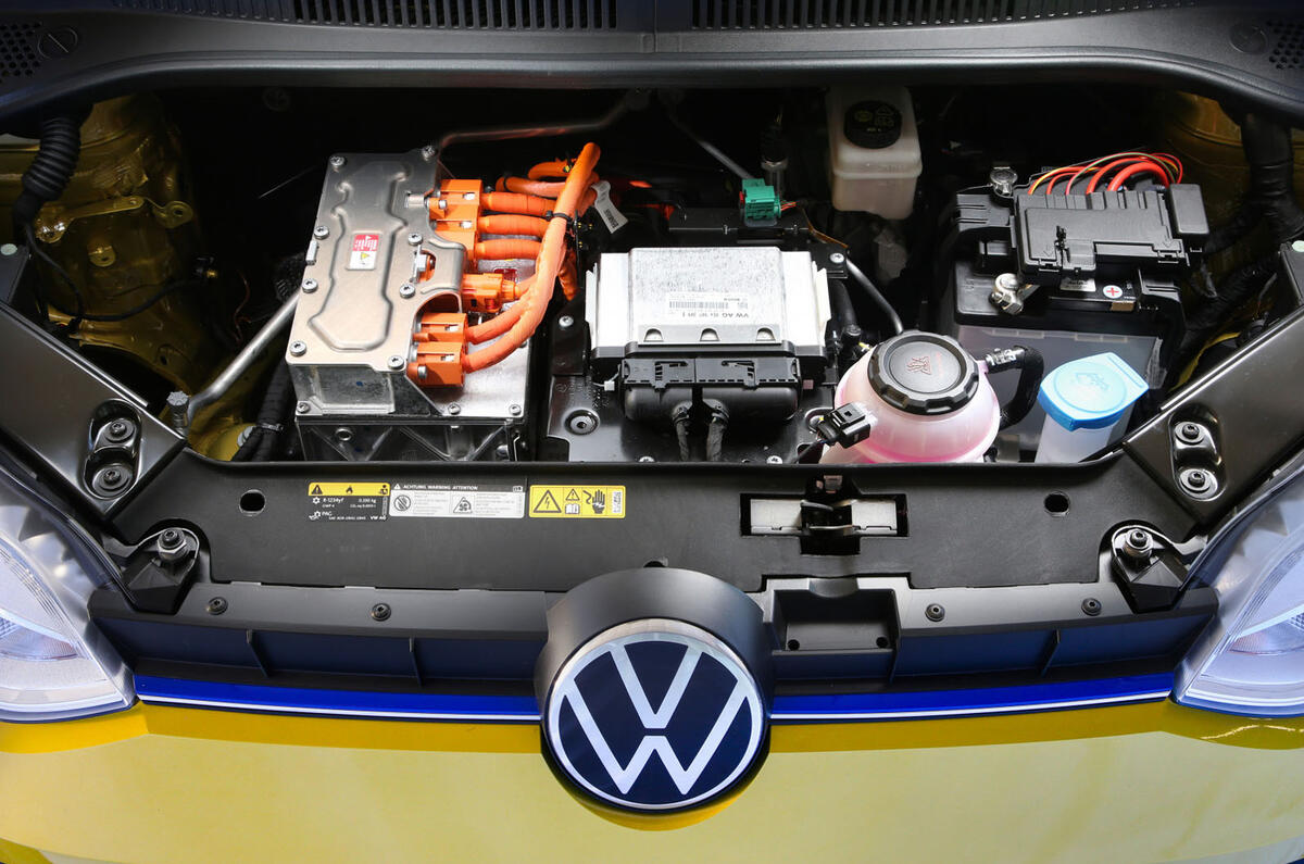 Volkswagen e-Up 2020 road test review - motor Volkswagen e-Up 2020 road test review - motor