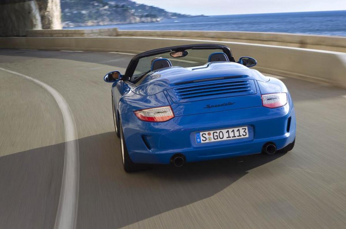 Porsche 911 Speedster rear cornering