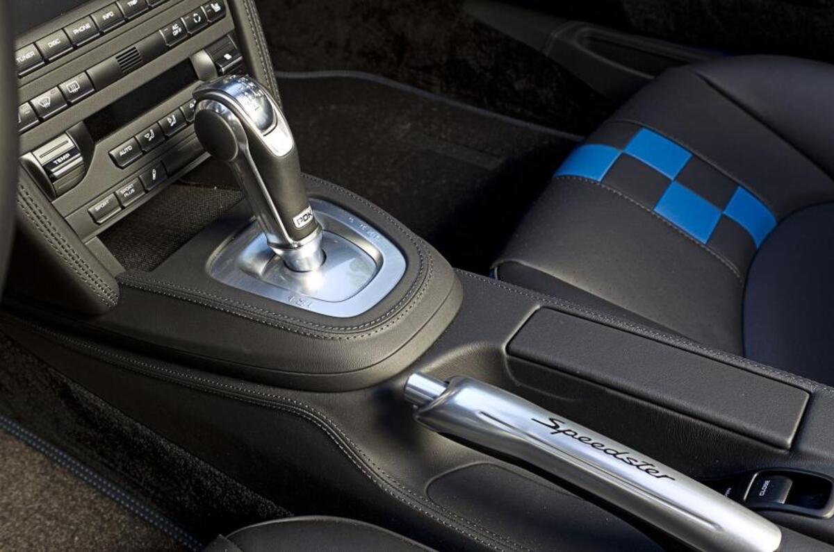 Porsche 911 Speedster manual gearbox