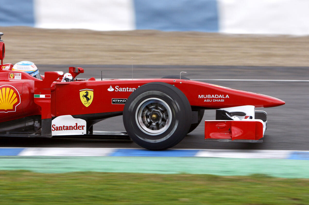 Kobayashi tops Jerez test
