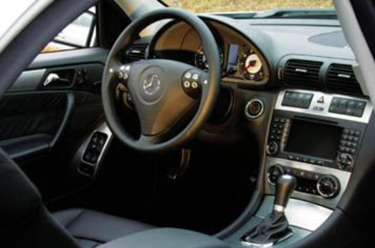 Mercedes Benz Rv >> Mercedes C55 AMG review | Autocar Mercedes Benz Rv >> Mercedes C55 AMG review | Autocar