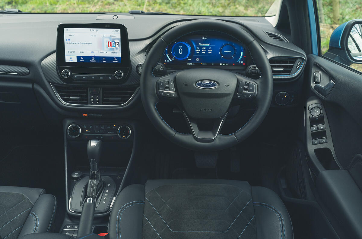 11 Ford Fiesta Active straight dash 11 Ford Fiesta Active straight dash