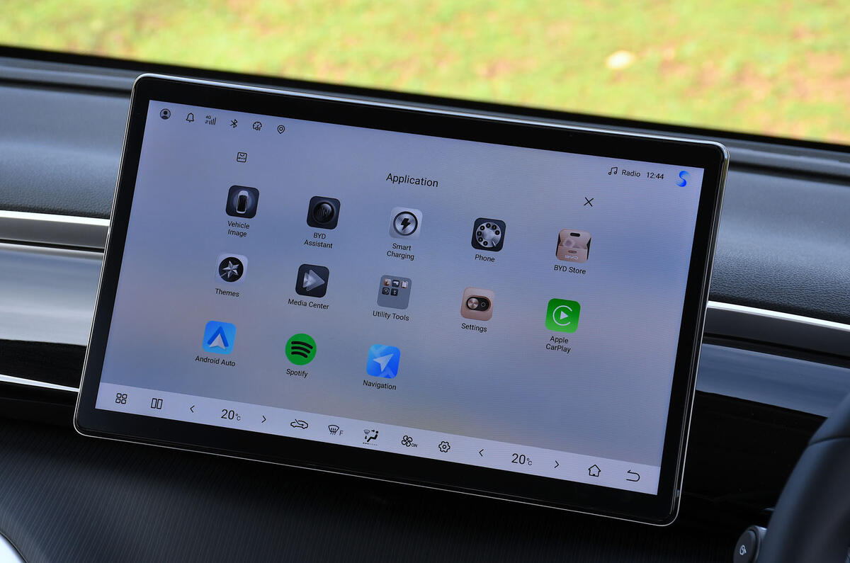 12 BYD Sealion 5 dm i autocar road test review infotainment