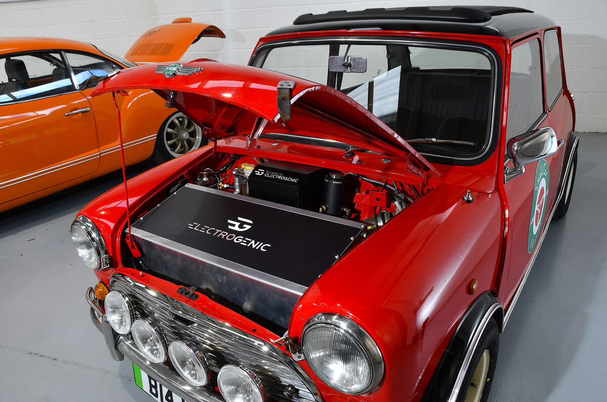 12 Electrogenic Mini Cooper electric 2022 FD engine0 compartment 12 Electrogenic Mini Cooper electric 2022 FD engine0 compartment