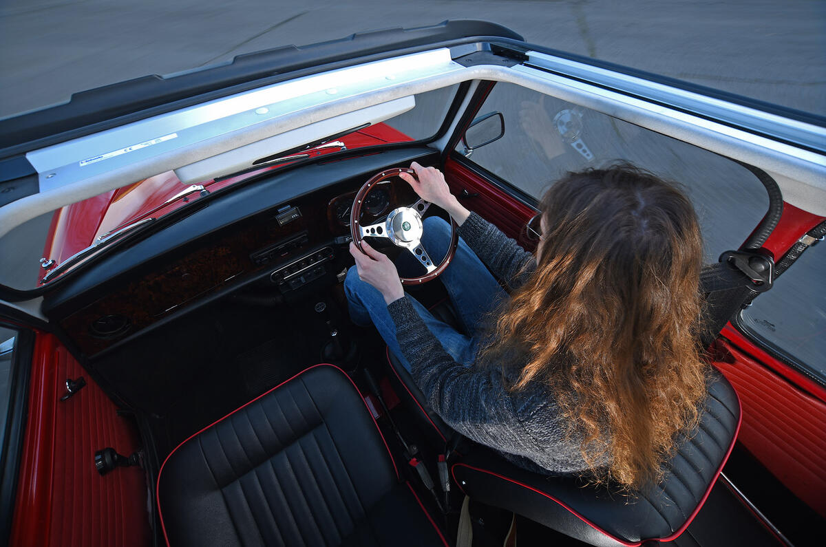 12 Electrogenic Mini Cooper electric 2022 FD IV 12 Electrogenic Mini Cooper electric 2022 FD IV