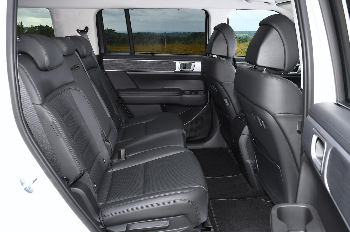 12 Hyundai Santa Fe 2024 review rear seats