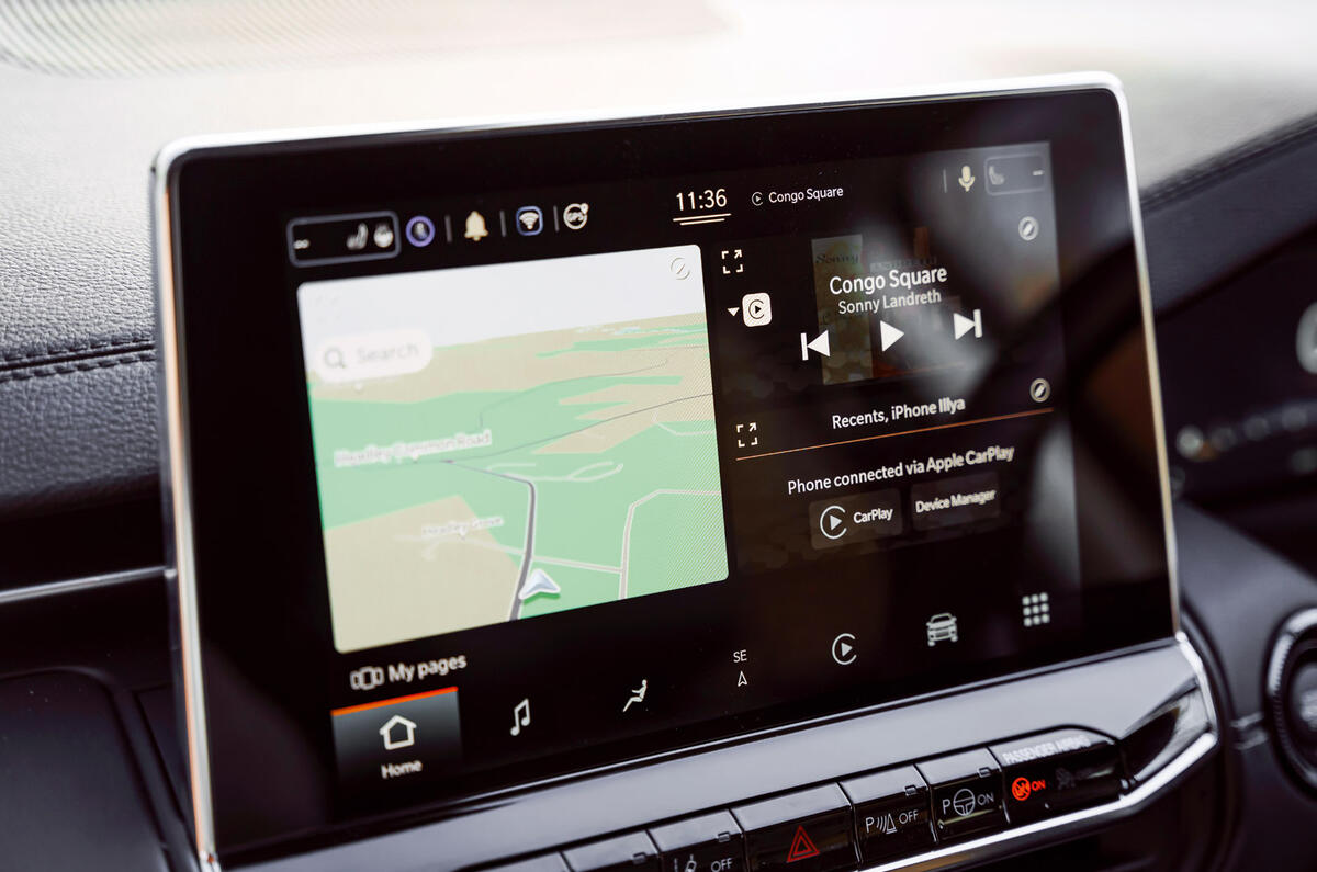 12 Jeep Compass 4xe 2022 road test review infotainment 12 Jeep Compass 4xe 2022 road test review infotainment
