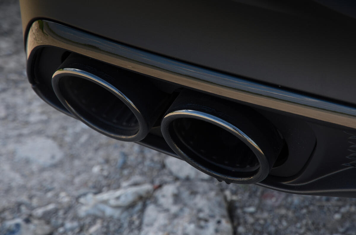 Mercedes-AMG GLE 53 2020 road test review - exhausts
