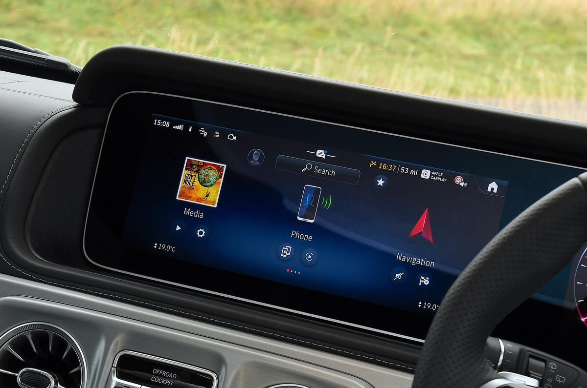 12 Mercedes G500 G Wagen 2024 review infotainment 1
