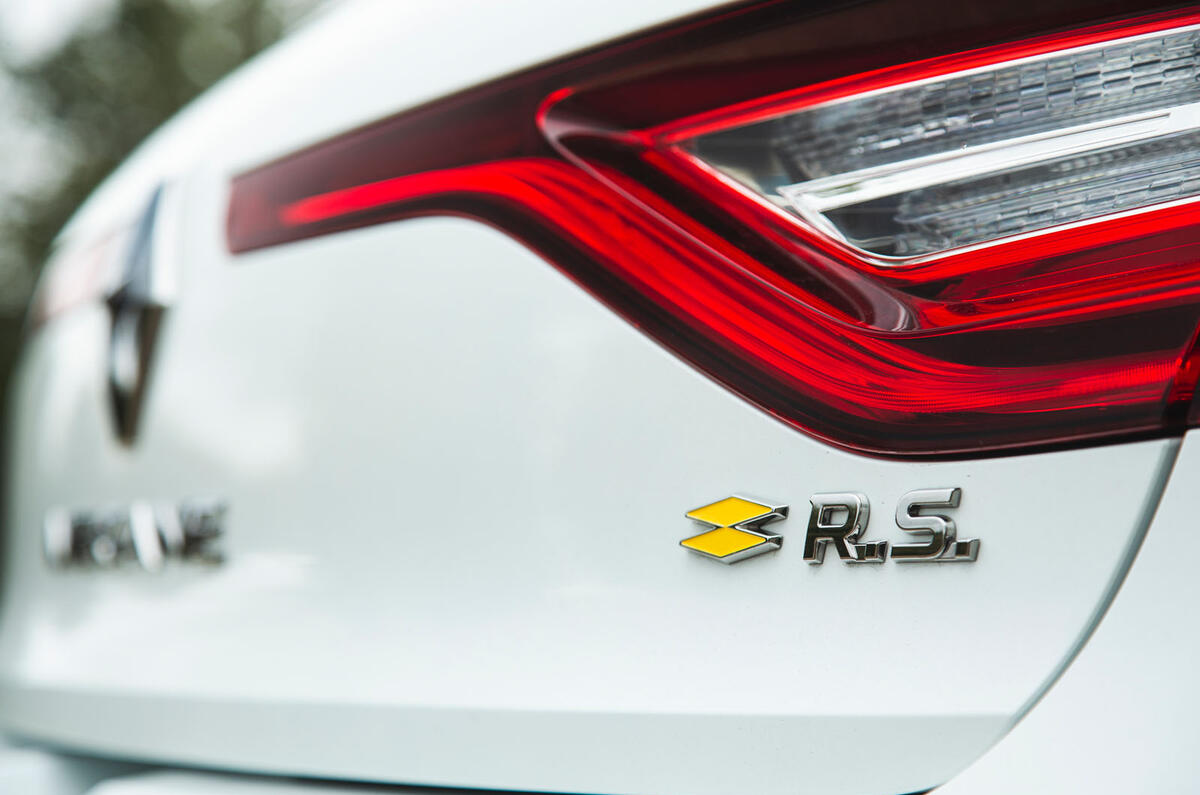 Renault Megane RS Trophy-R 2019 road test review - rear lights