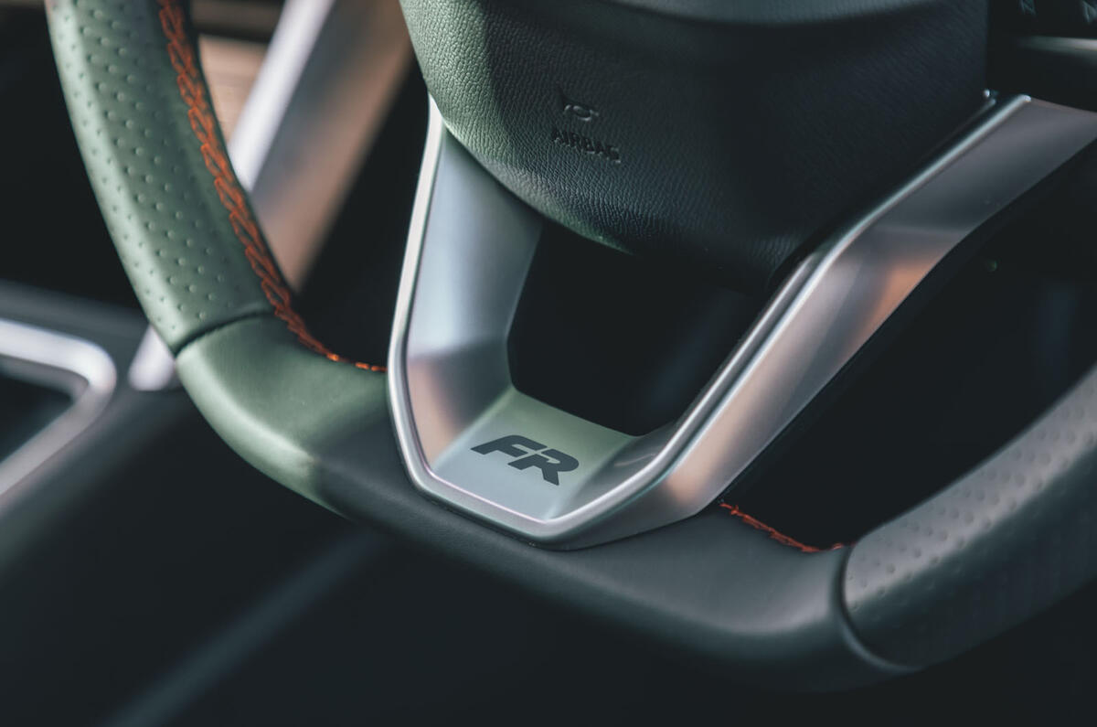Seat Leon eHybrid 2020 road test review - steering wheel