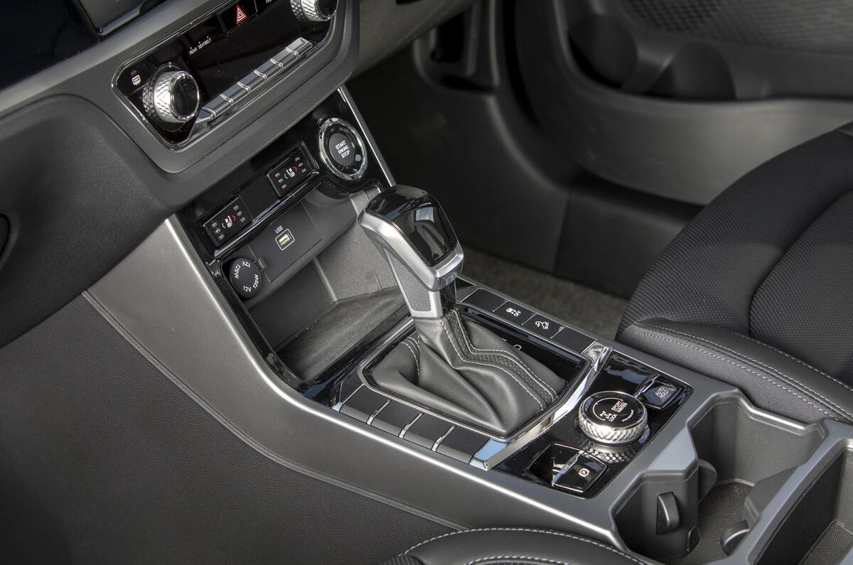 Ssangyong Korando 2019 road test review - centre console