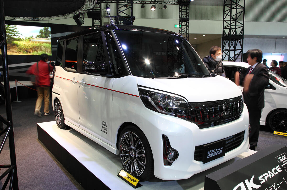 Tokyo Auto Salon 2014 show gallery