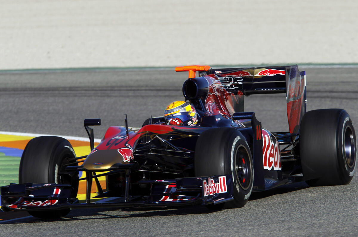 F1 testing in Valencia: pics