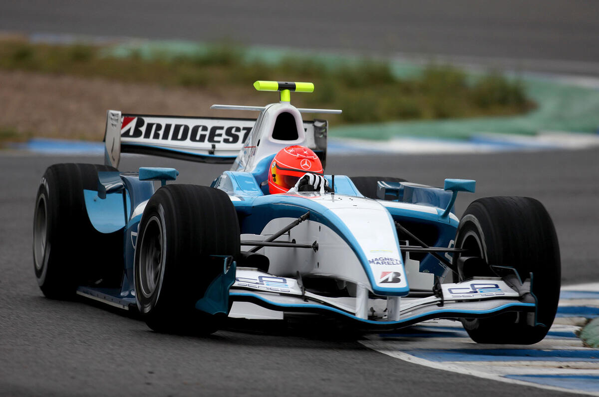 Schumacher tests GP2 car: pics