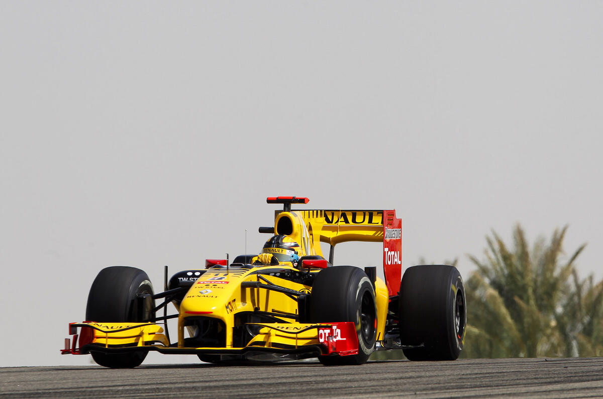 Mercs fight back in Bahrain F1