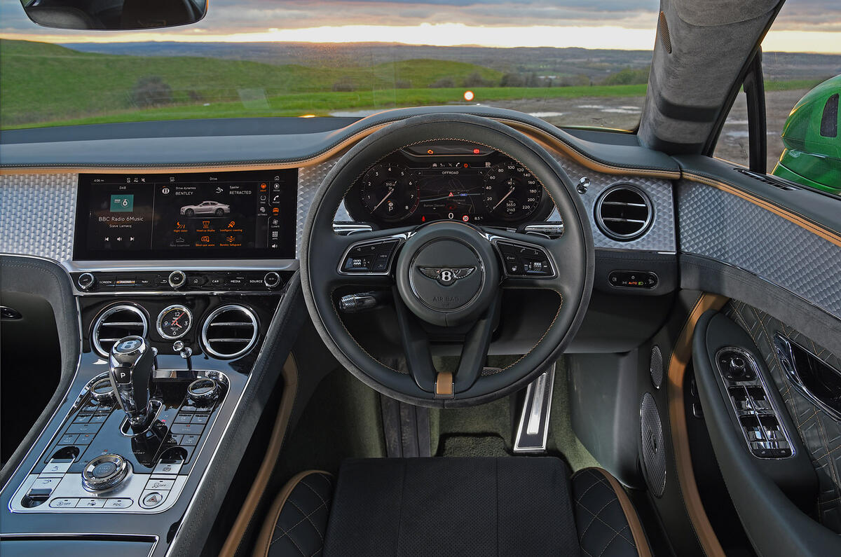 13 Bentley Continental GT Speed 2022 road test dashboard 13 Bentley Continental GT Speed 2022 road test dashboard