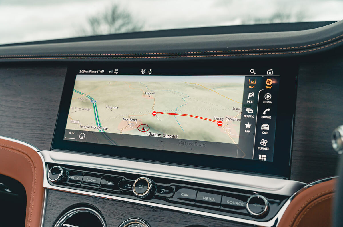 13 Bentley Continental GTC convertible RT 2023 multimedia 1