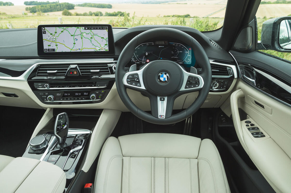13 BMW 545e 2021 road test review dashboard