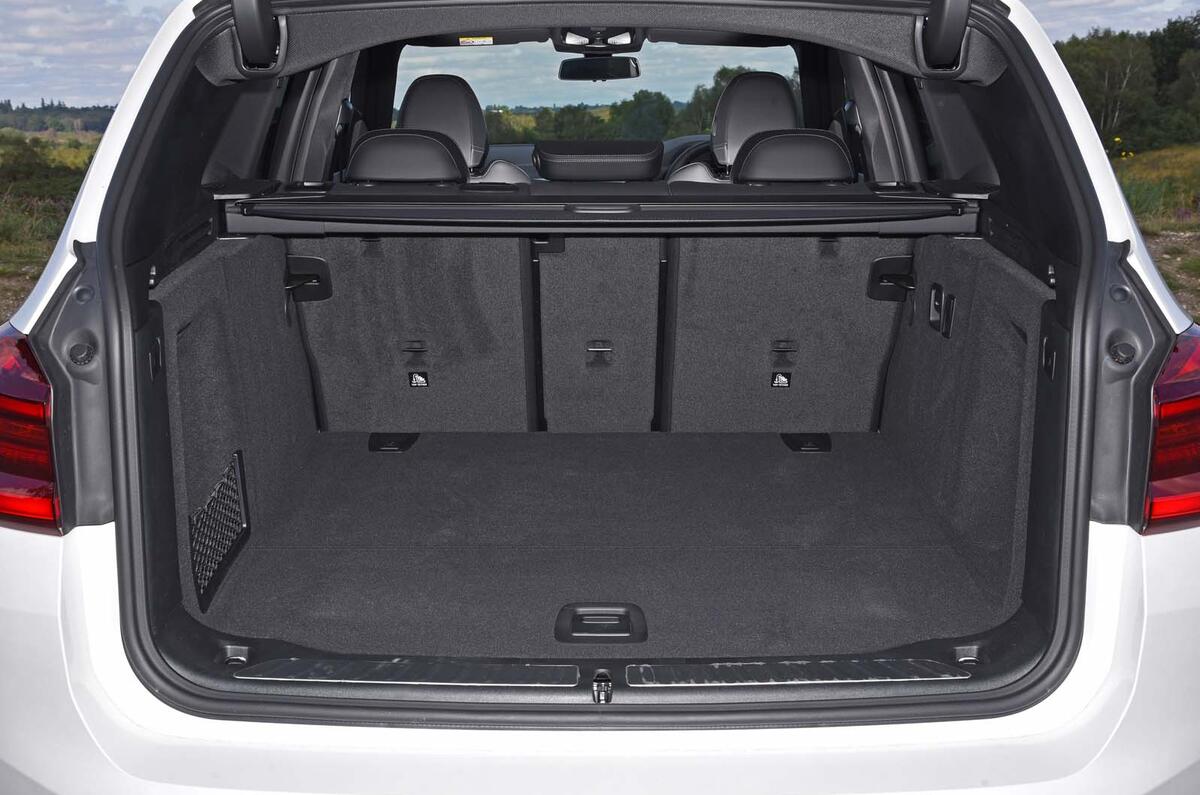 13  BMW iX3 2021 FD boot 13  BMW iX3 2021 FD boot