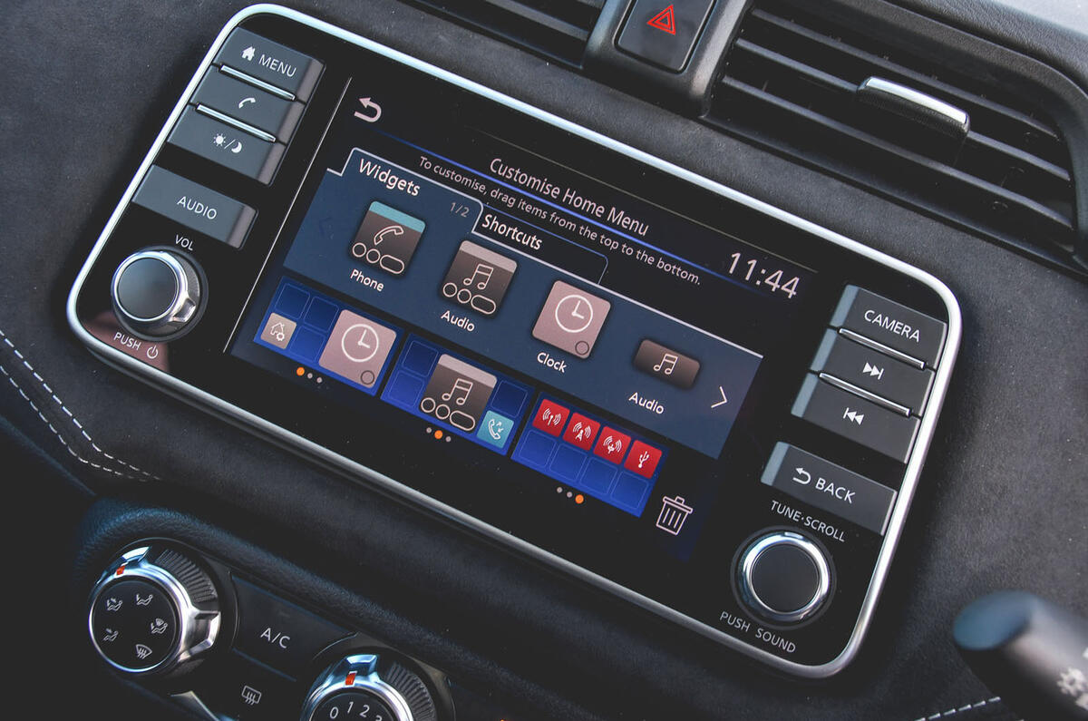 Nissan Micra N-Sport 2019 road test review - infotainment