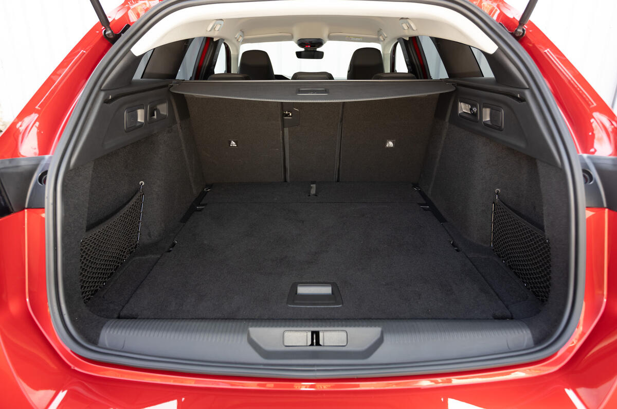 13 Peugeot 308 SW 2021 first drive boot 13 Peugeot 308 SW 2021 first drive boot