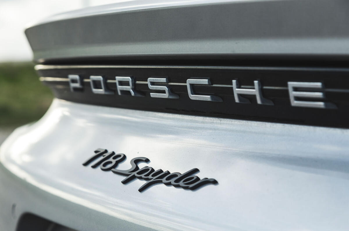Porsche 718 Spyder 2020 road test review - rear badge