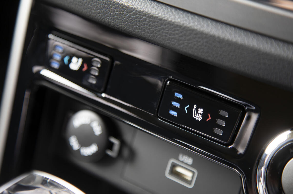 Ssangyong Korando 2019 road test review - climate controls