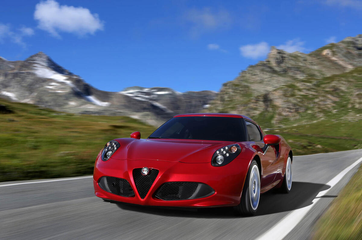 no title Alfa Romeo 4C spotted track testing