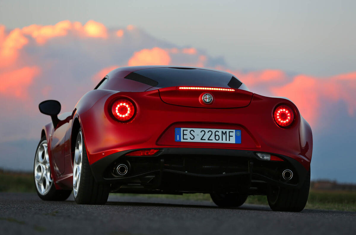 no title Alfa Romeo 4C spotted track testing