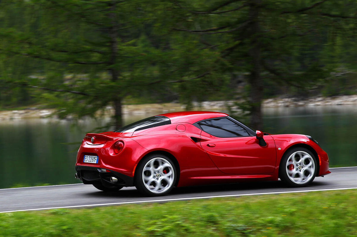 no title Alfa Romeo 4C spotted track testing