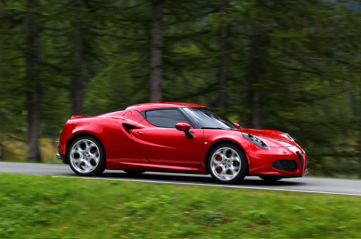 no title Alfa Romeo 4C spotted track testing