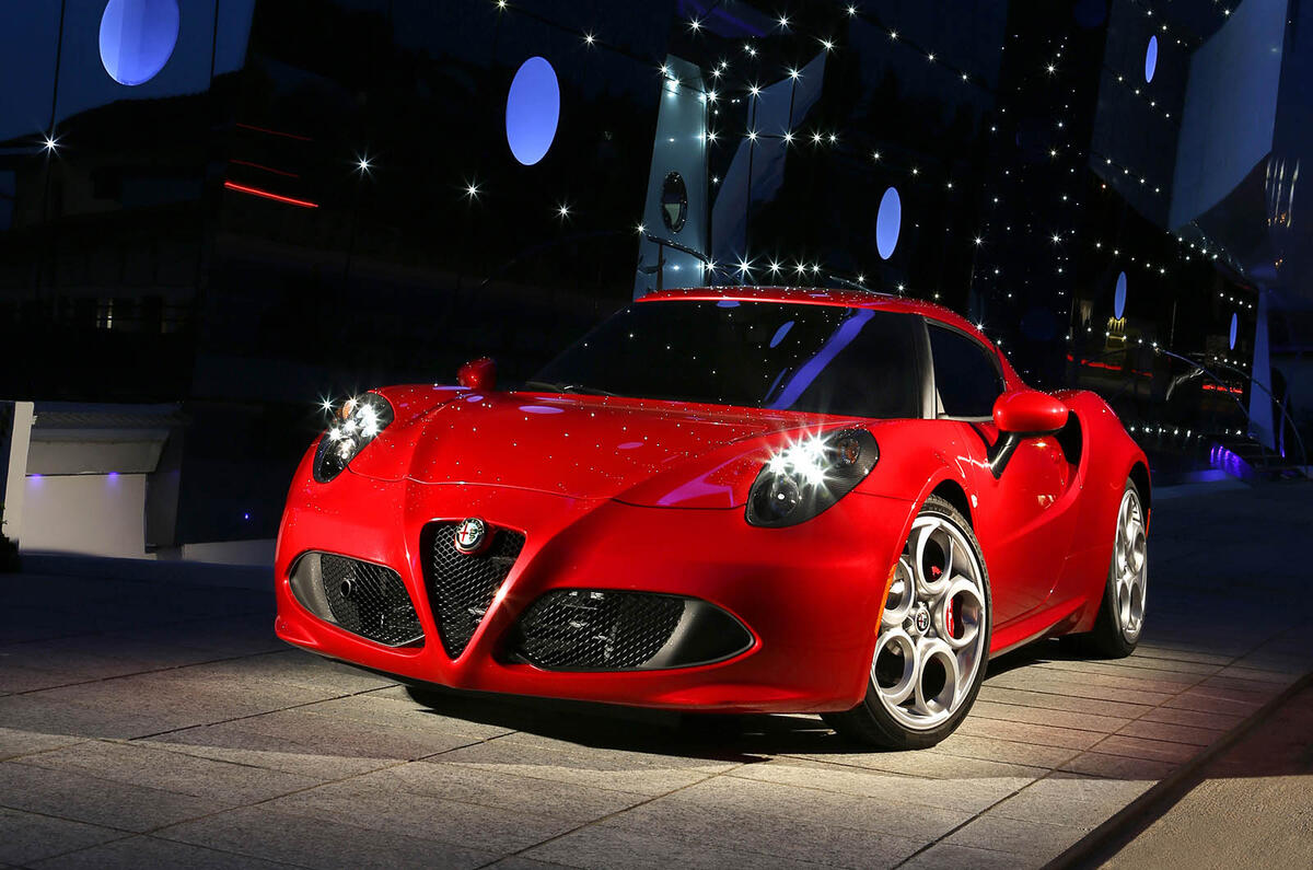 no title Alfa Romeo 4C spotted track testing