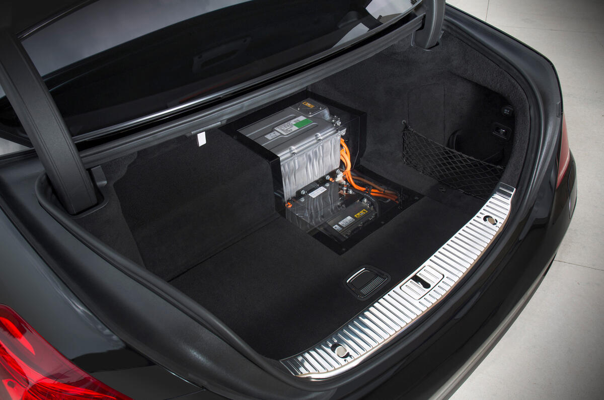 Mercedes Benz S500 plug-in hybrid revealed