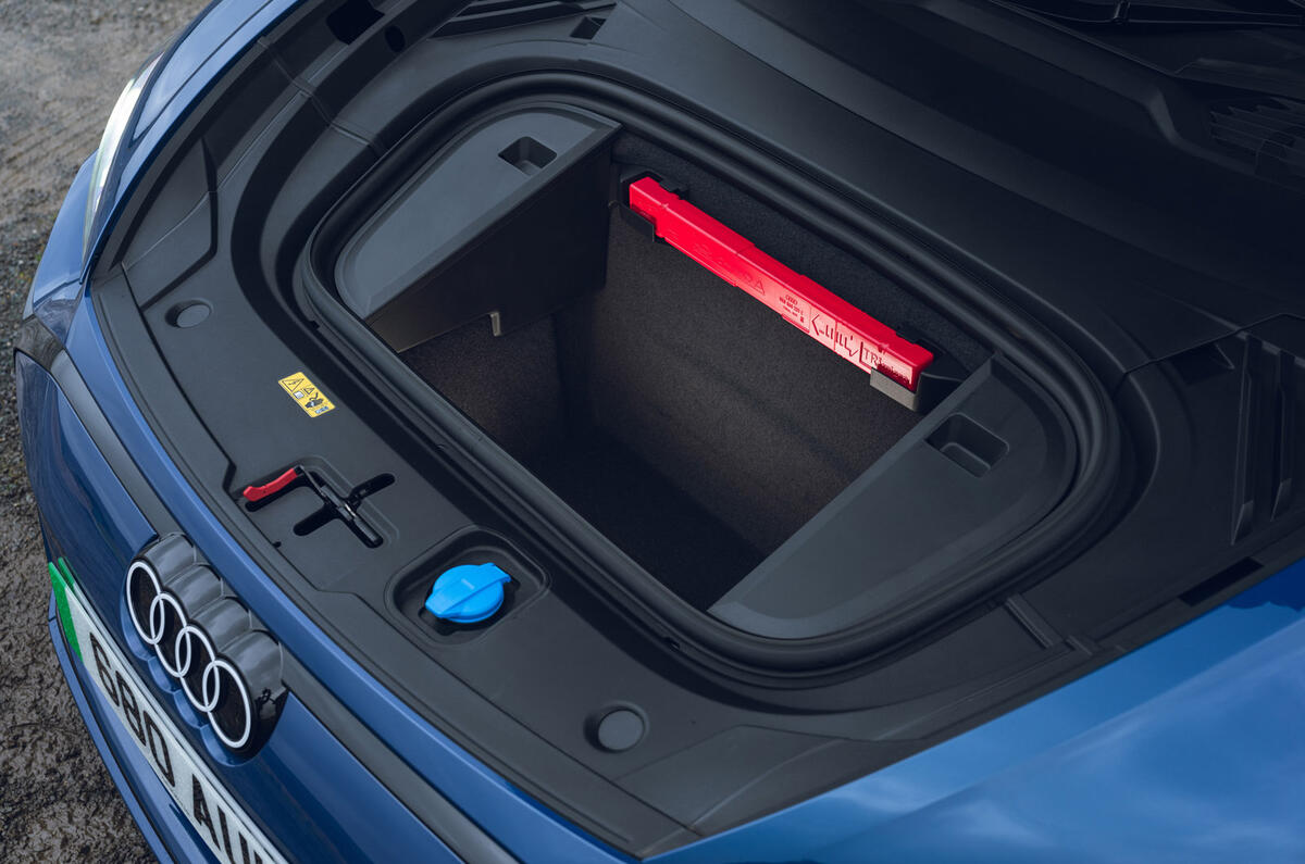 14 Audi S E Tron GT 2024 review frunk