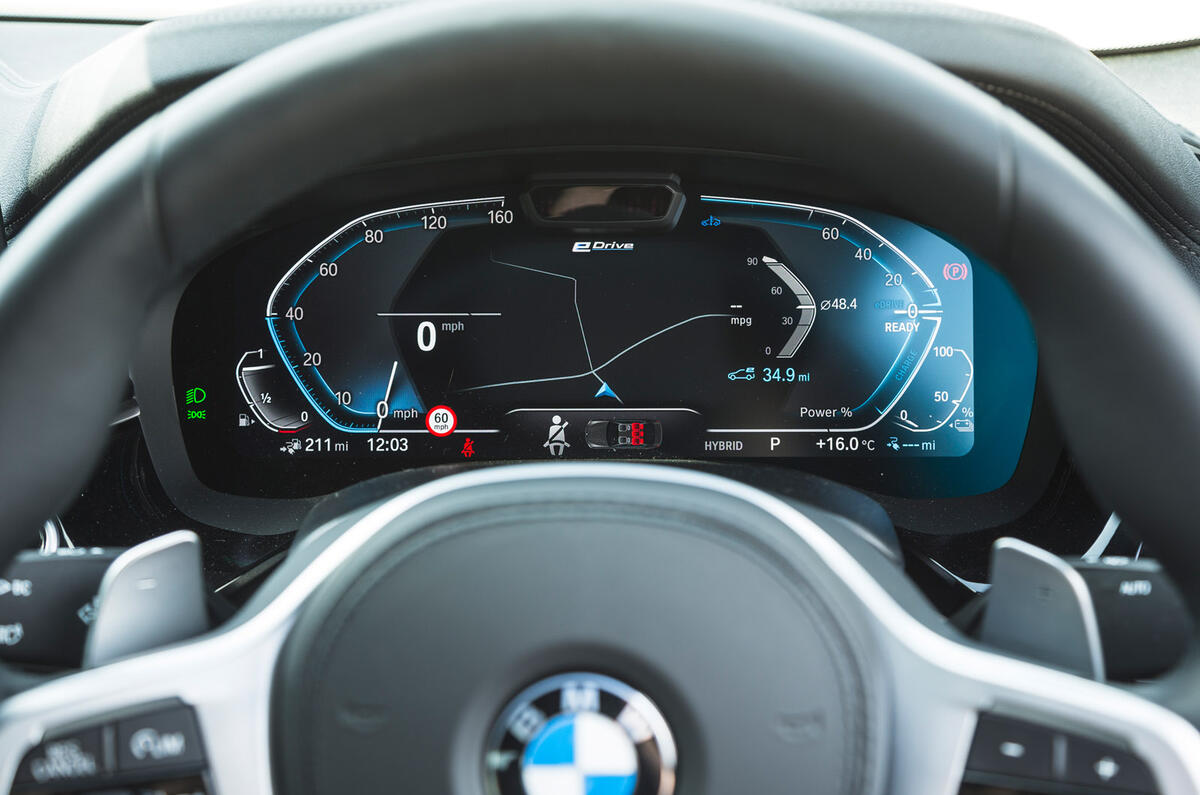 14 BMW 545e 2021 road test review instruments