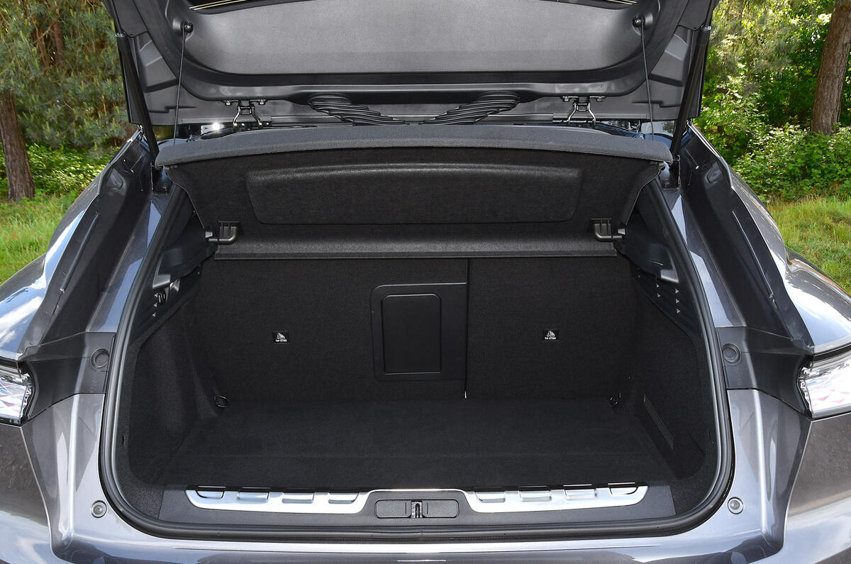 14 DS DS4 E Tense 225 RT 2022 boot