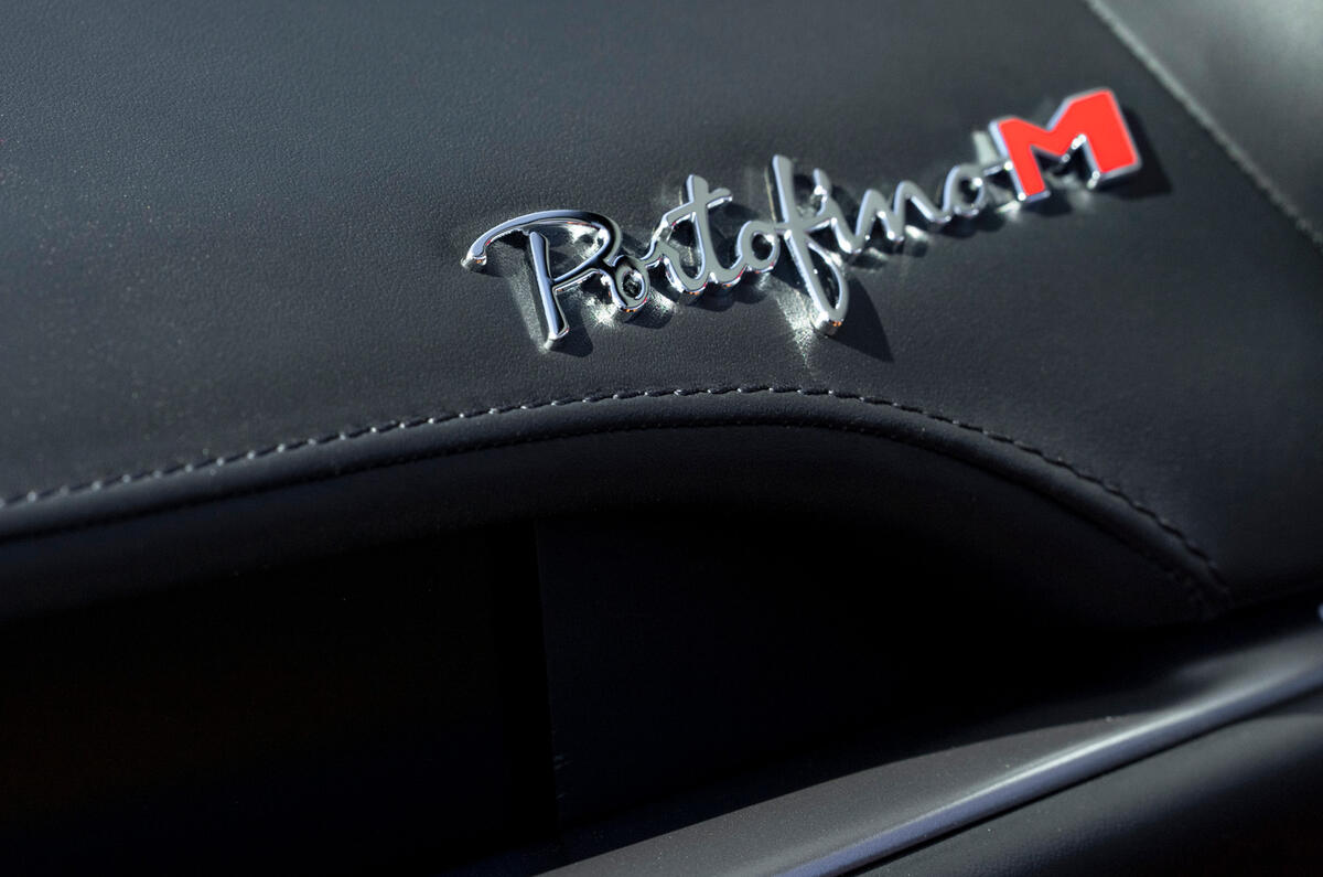 14 ferrari portofino m 2021 uk fd interior trim 14 ferrari portofino m 2021 uk fd interior trim