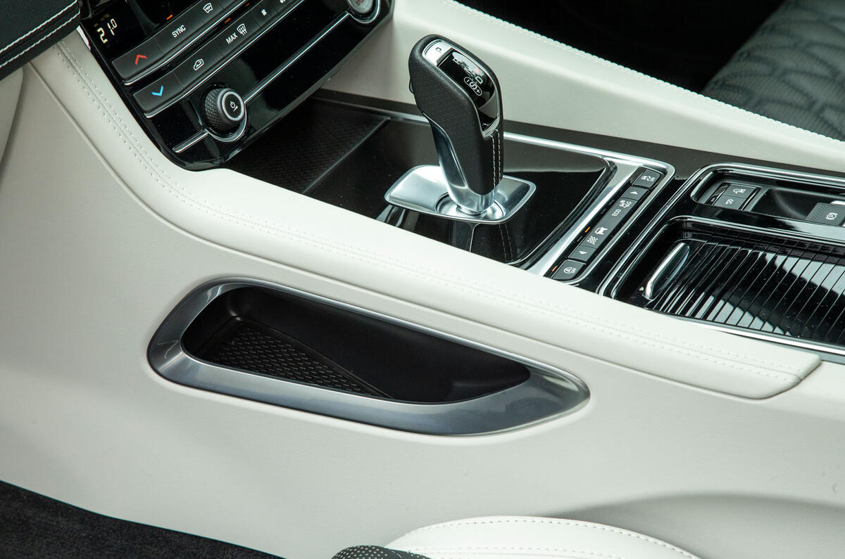 Jaguar F-Pace SVR 2019 road test review  - transmission tunnel