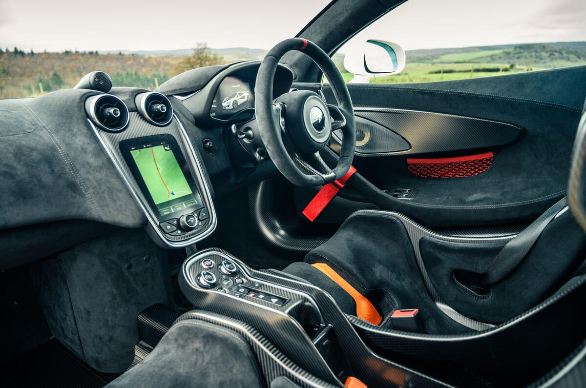 14 McLaren 620R 2021 road test review cabin
